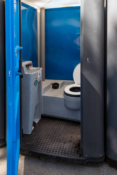 Best Affordable portable toilet rental  in Macon, MO